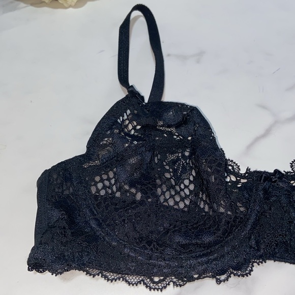 Adore Me Non Padded Lace Wire Bra size 32D - Picture 5 of 13